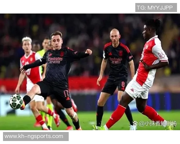 杭州排球队在世界锦标赛中的战术表现与欧冠足球的精彩对比分析